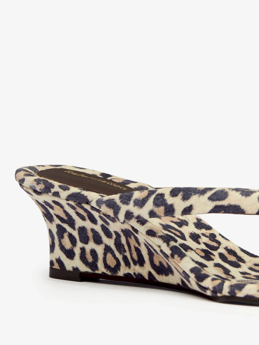 Amelia Thong Wedge Sandal - Image 4