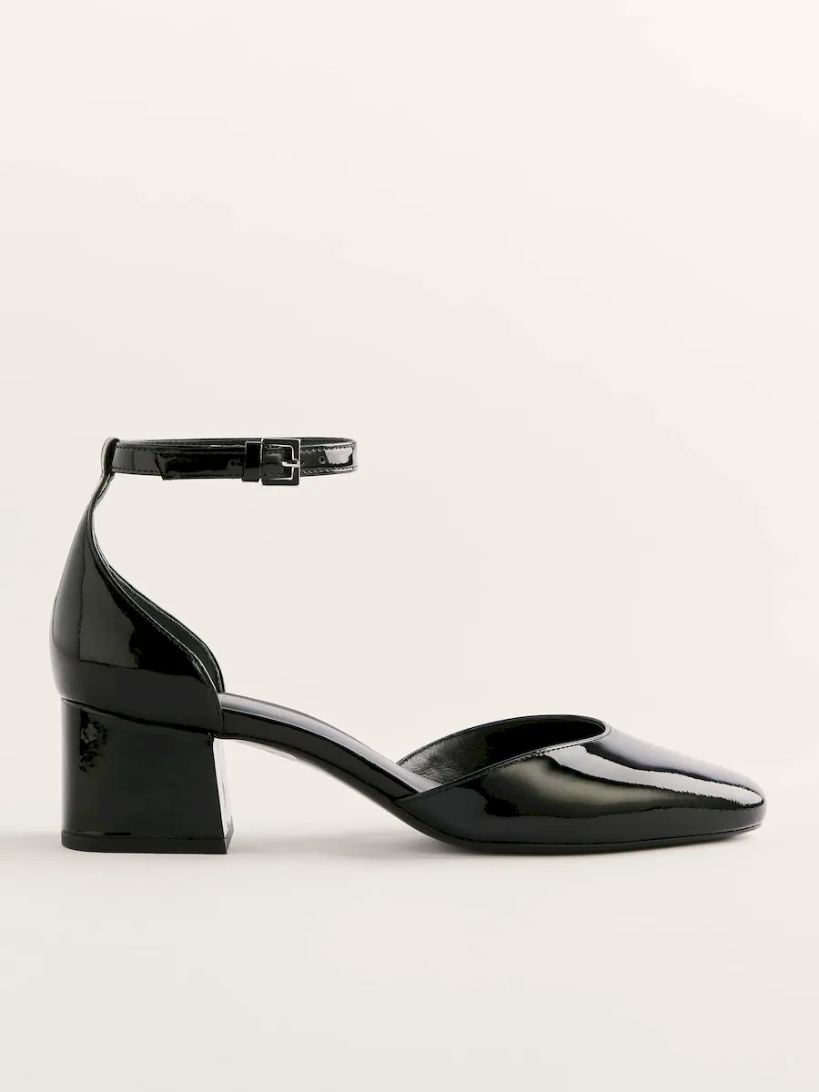 Mallori Closed Toe Heel - Image 2