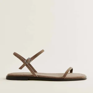 Lake Flat Sandal