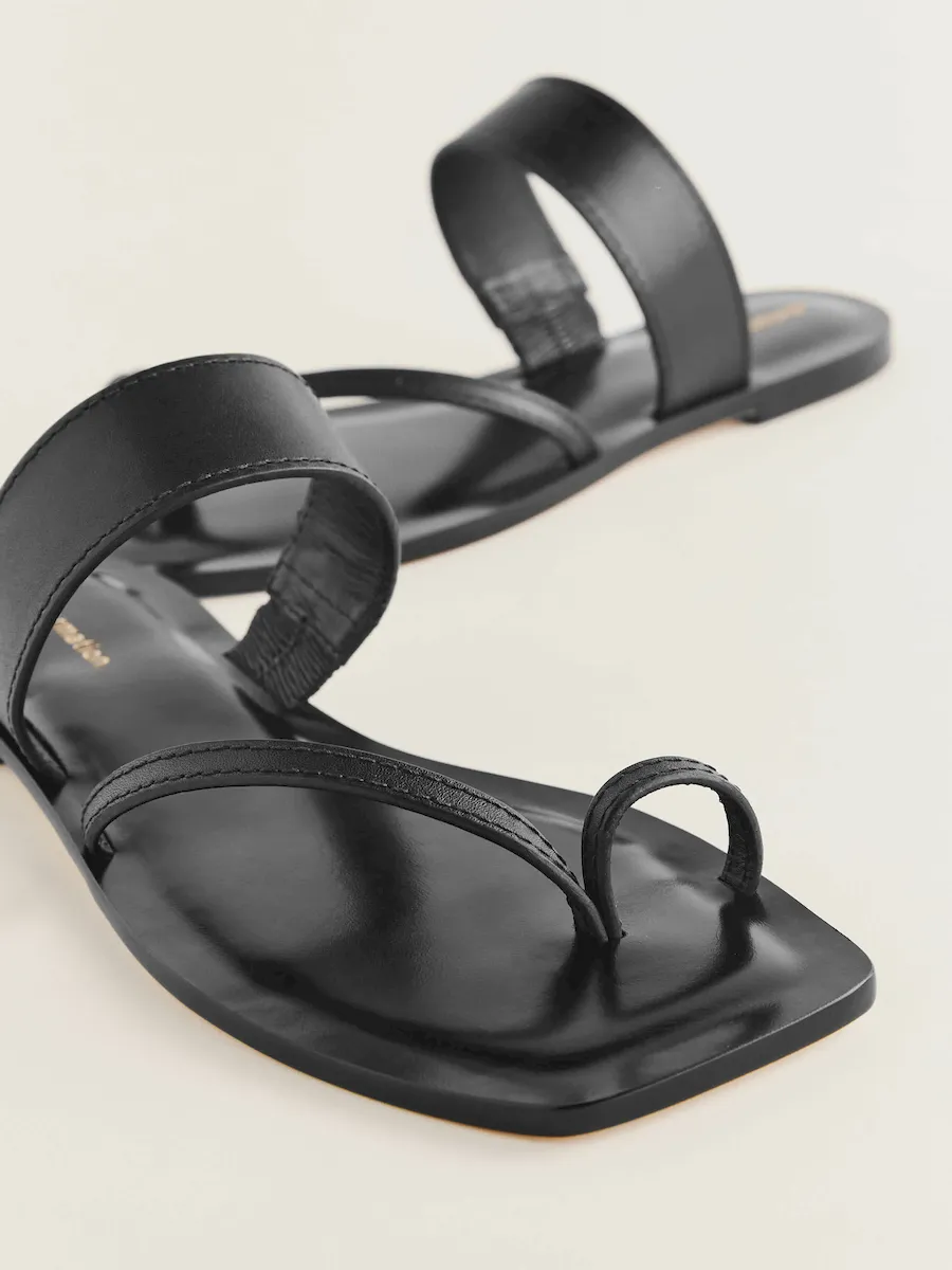 Sawyer Flat Sandal - Image 3