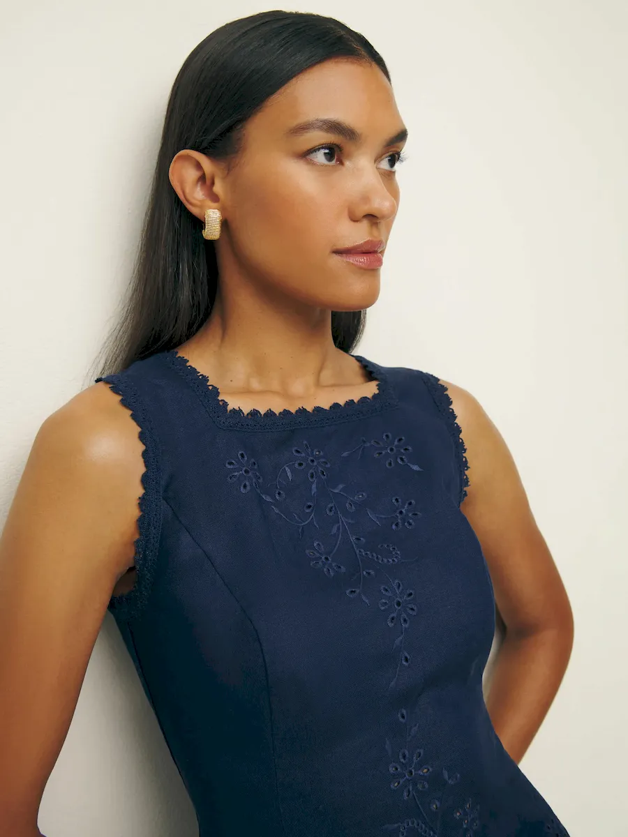 Lorie Linen Top - Image 2