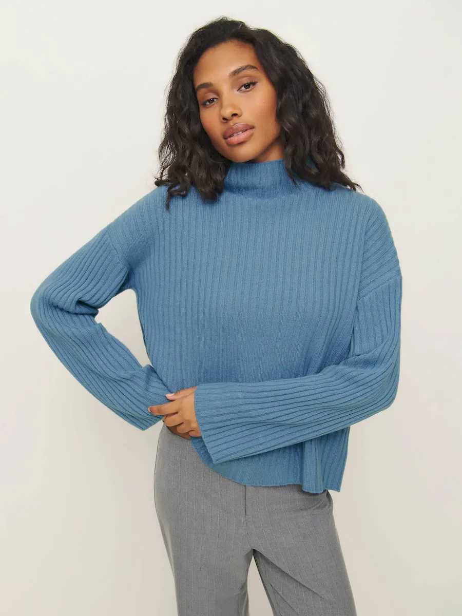 Lawson Oversized Cashmere Turtleneck - Image 4