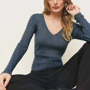 Valencia Regenerative Merino V-neck