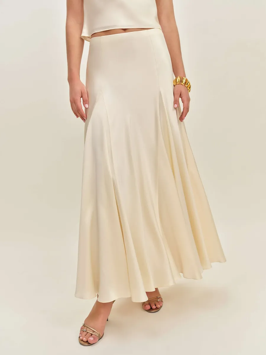 Sera Silk Two Piece - Image 8