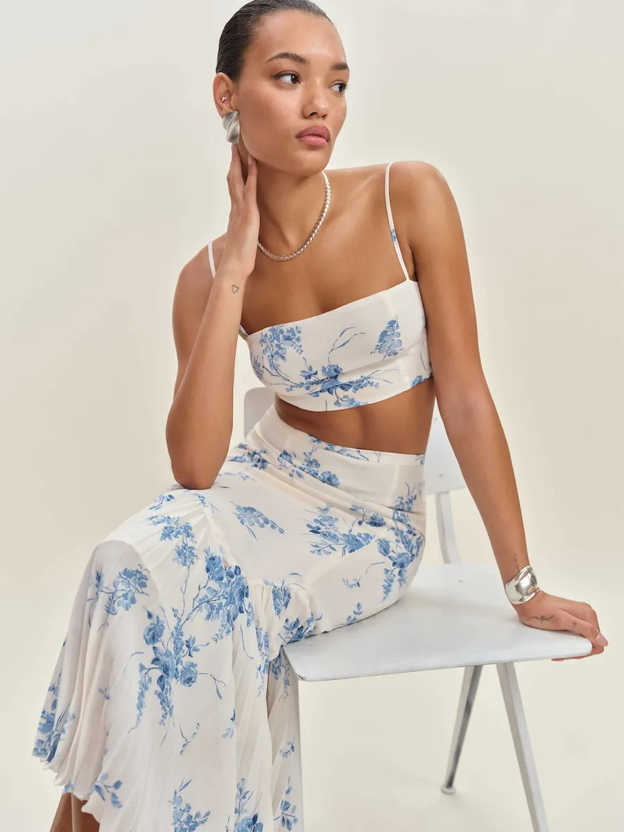 Van Two Piece - Image 2