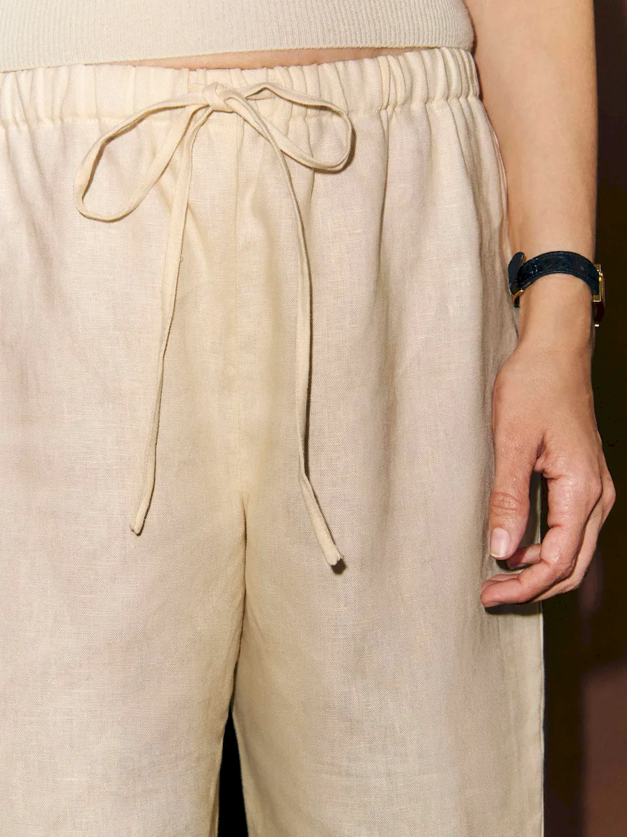 Petites Olina Linen Cropped Pant - Image 2