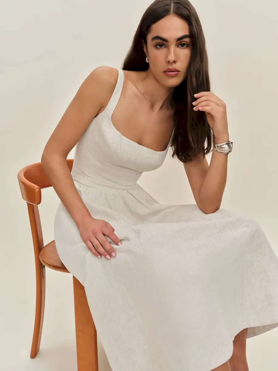 Janu Linen Dress - Image 2