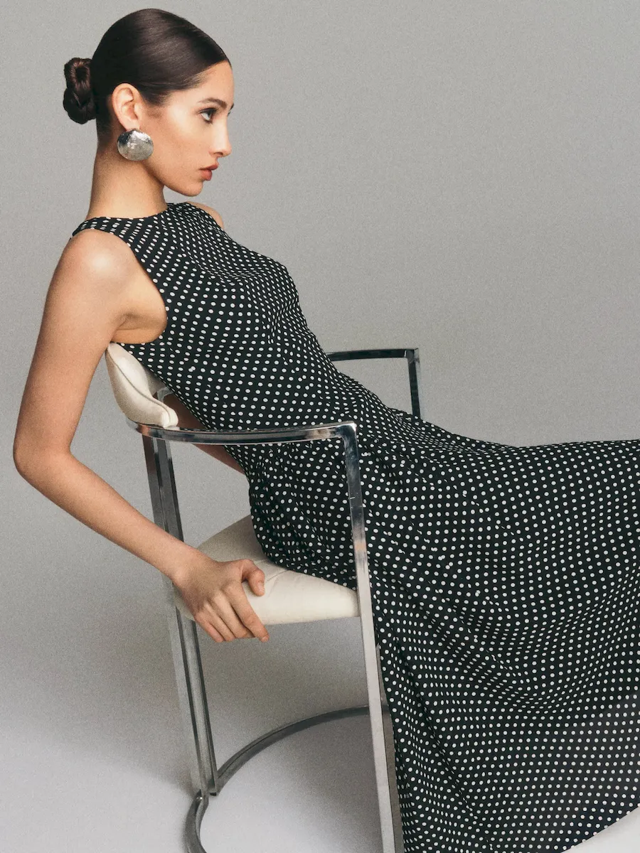 Anelis Dress - Image 5