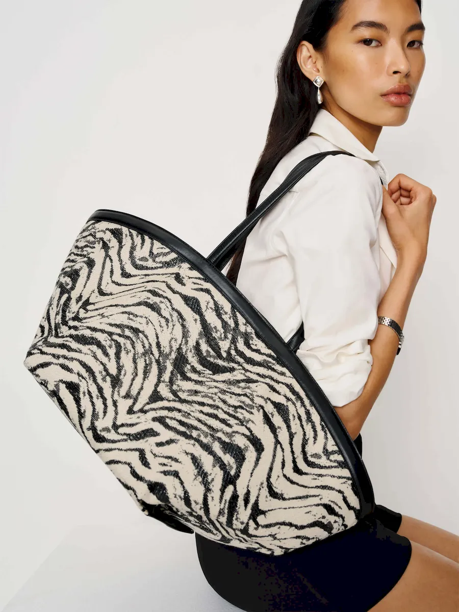 Lucia Tote Bag - Image 2