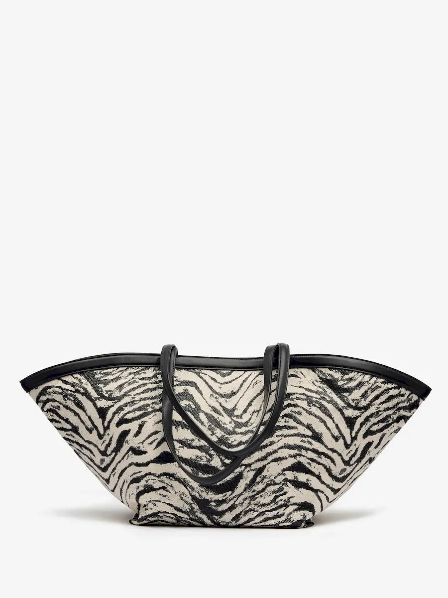 Lucia Tote Bag - Image 6