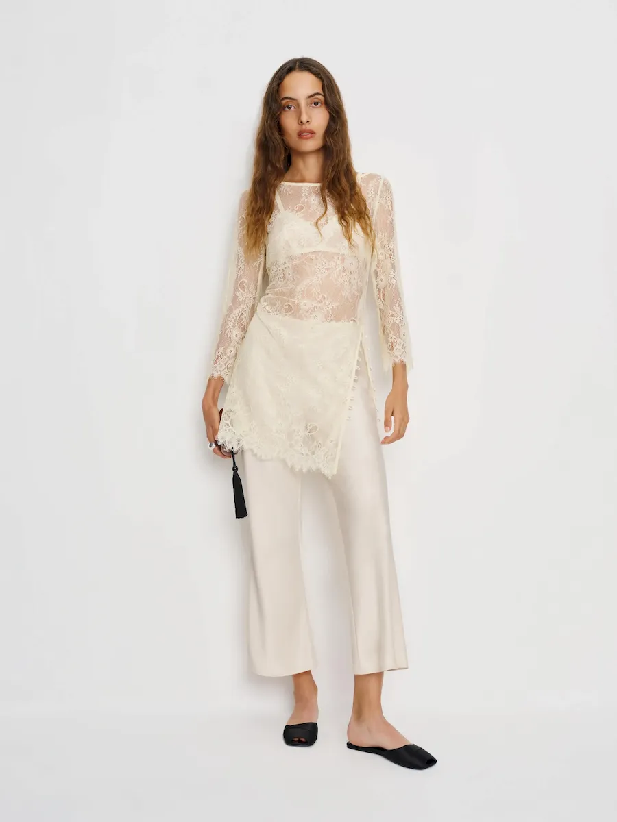 Gale Satin Mid Rise Capri Pant